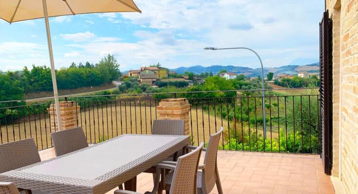 La Collina Apartment Monsampietro Morico ภายนอก รูปภาพ