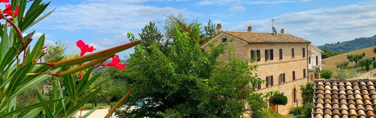 La Collina Apartment Monsampietro Morico ภายนอก รูปภาพ