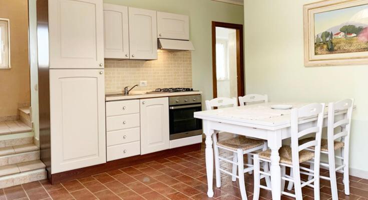 La Collina Apartment Monsampietro Morico ห้อง รูปภาพ